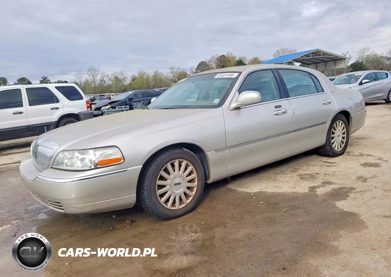2003 Linc Town Car