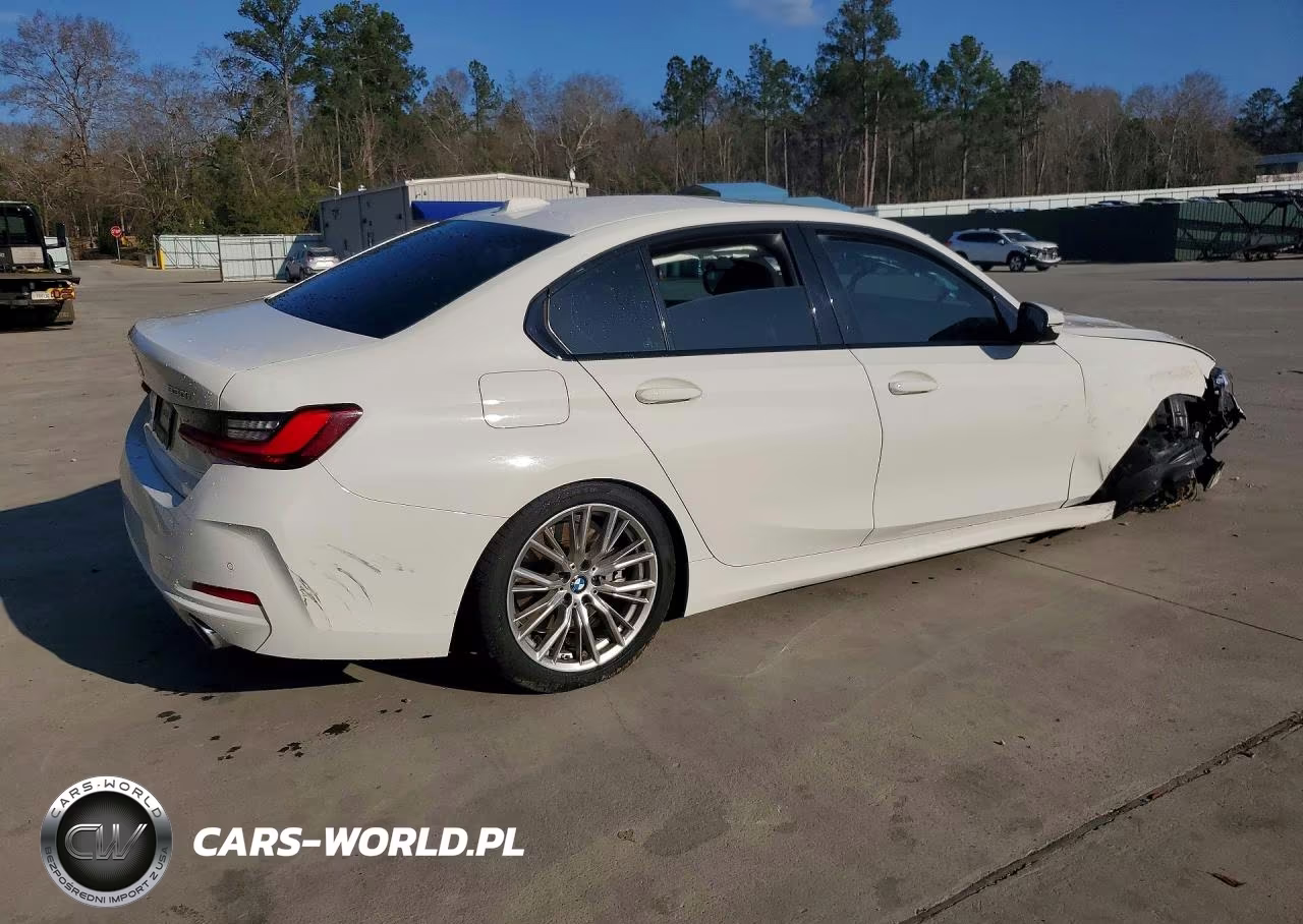 2023 BMW 330I VIN:3MW69FF02P8C83895 - 3