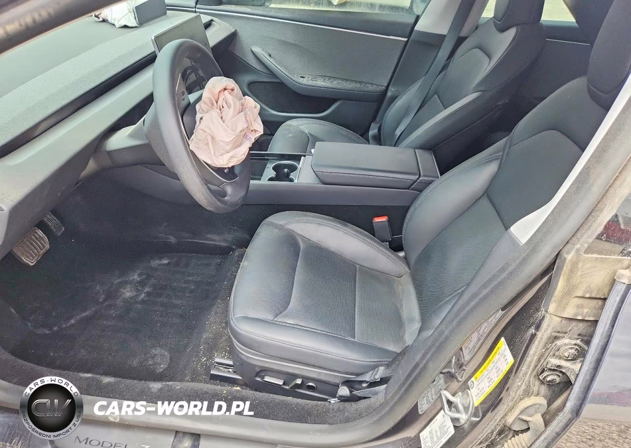2025 Tesla Model 3 VIN:5YJ3E1EA9SF022735 - 7