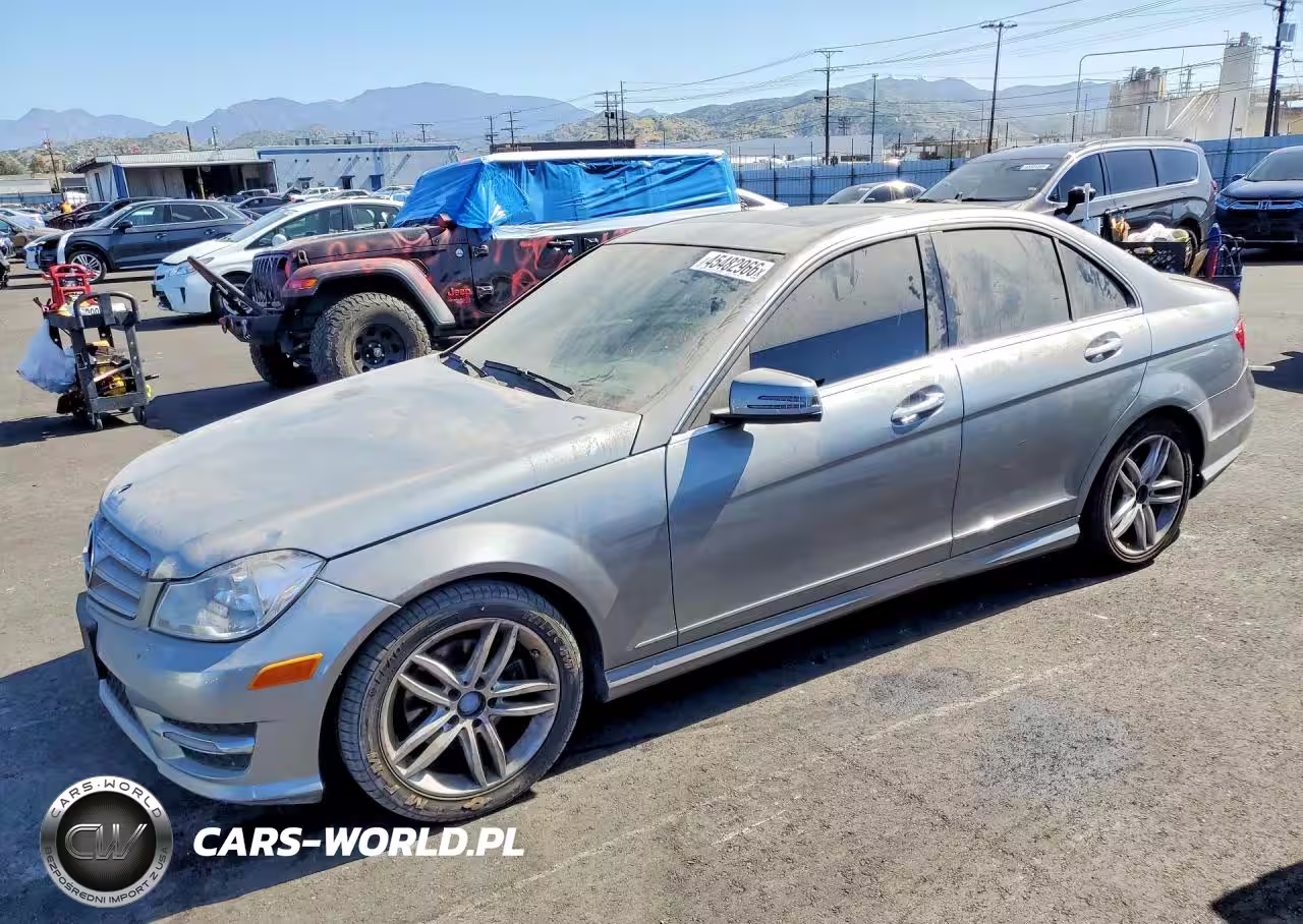 2014 Mercedes-Benz C 250