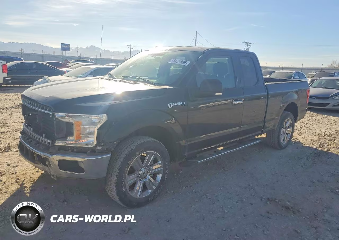 2018 Ford F150 Super Cab VIN:1FTFX1EG2JKF92749 - 1