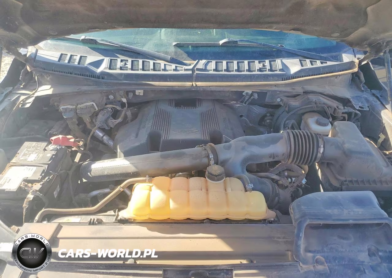 2018 Ford F150 Super Cab VIN:1FTFX1EG2JKF92749 - 11