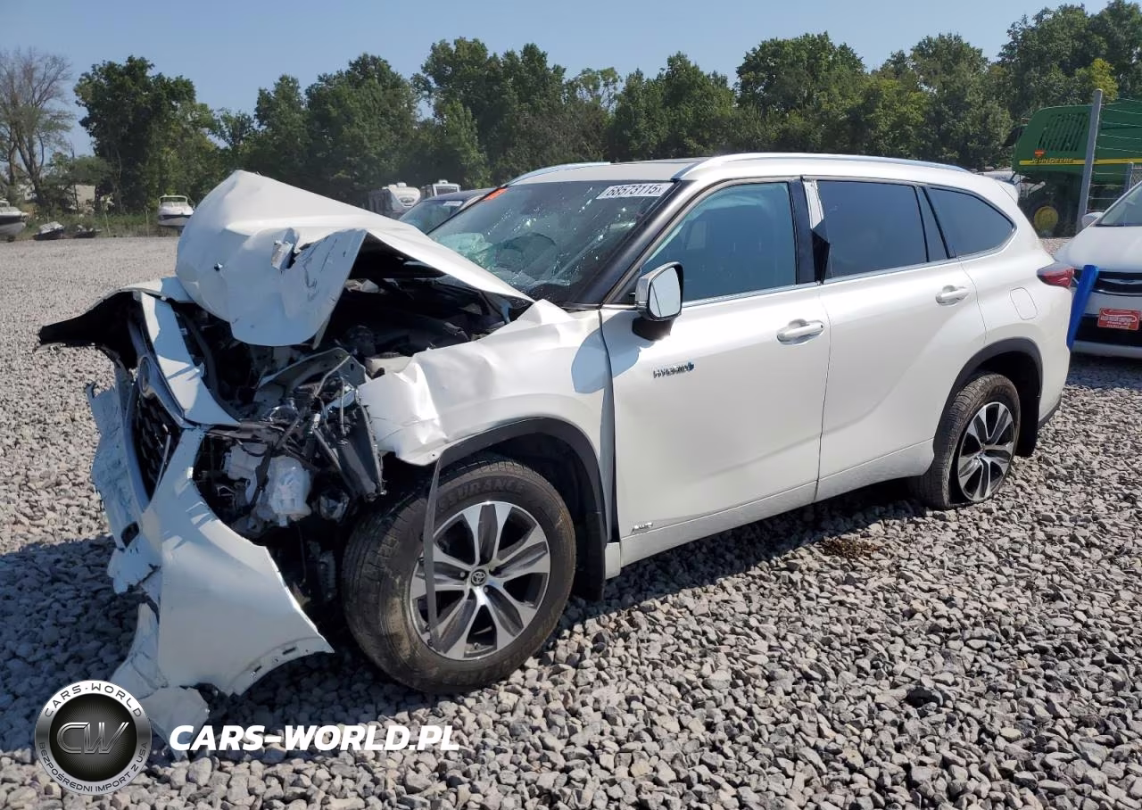 2021 Toyota Highlander Hybrid Xle