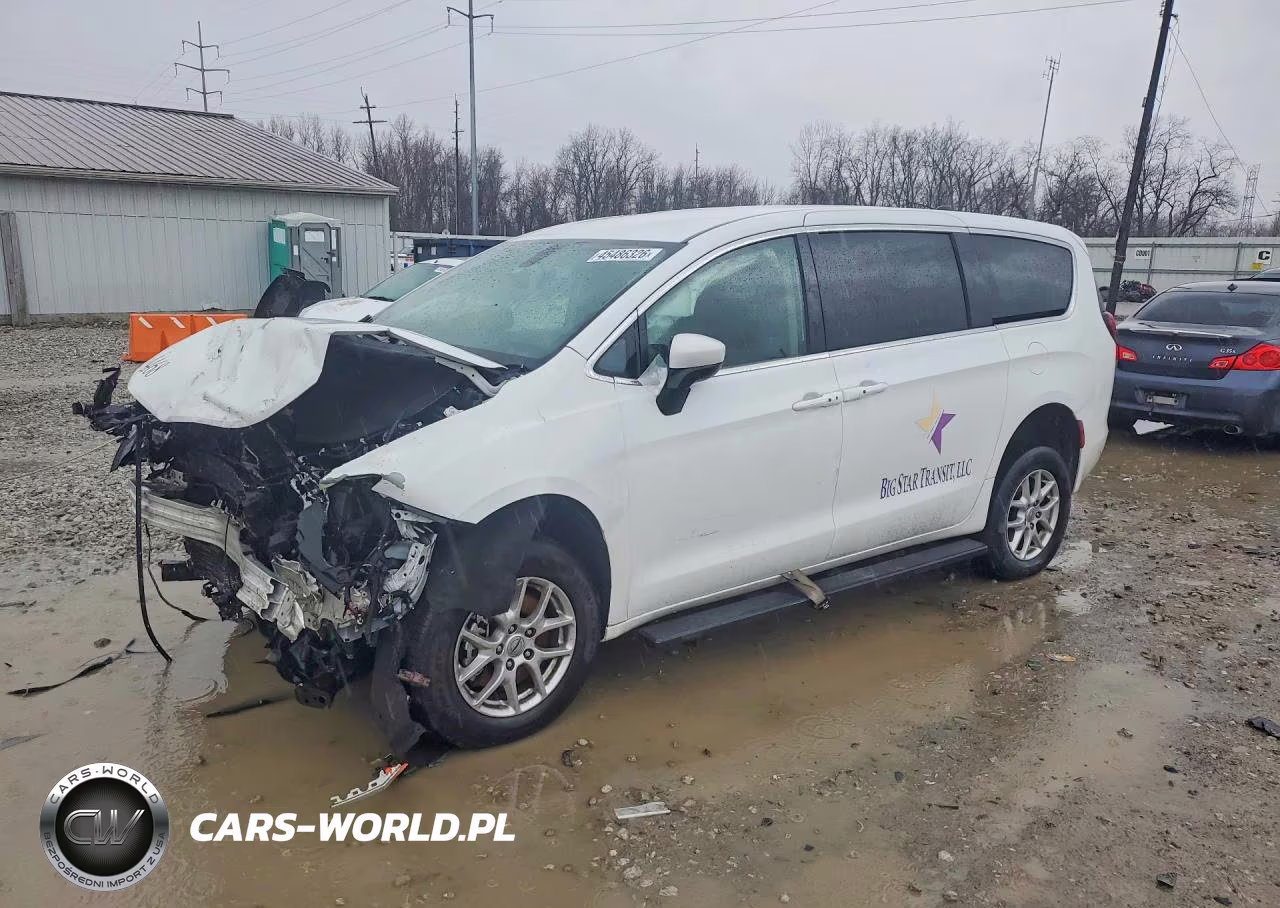 2022 Chrysler Voyager VIN:2C4RC1CG5NR162782 - 1