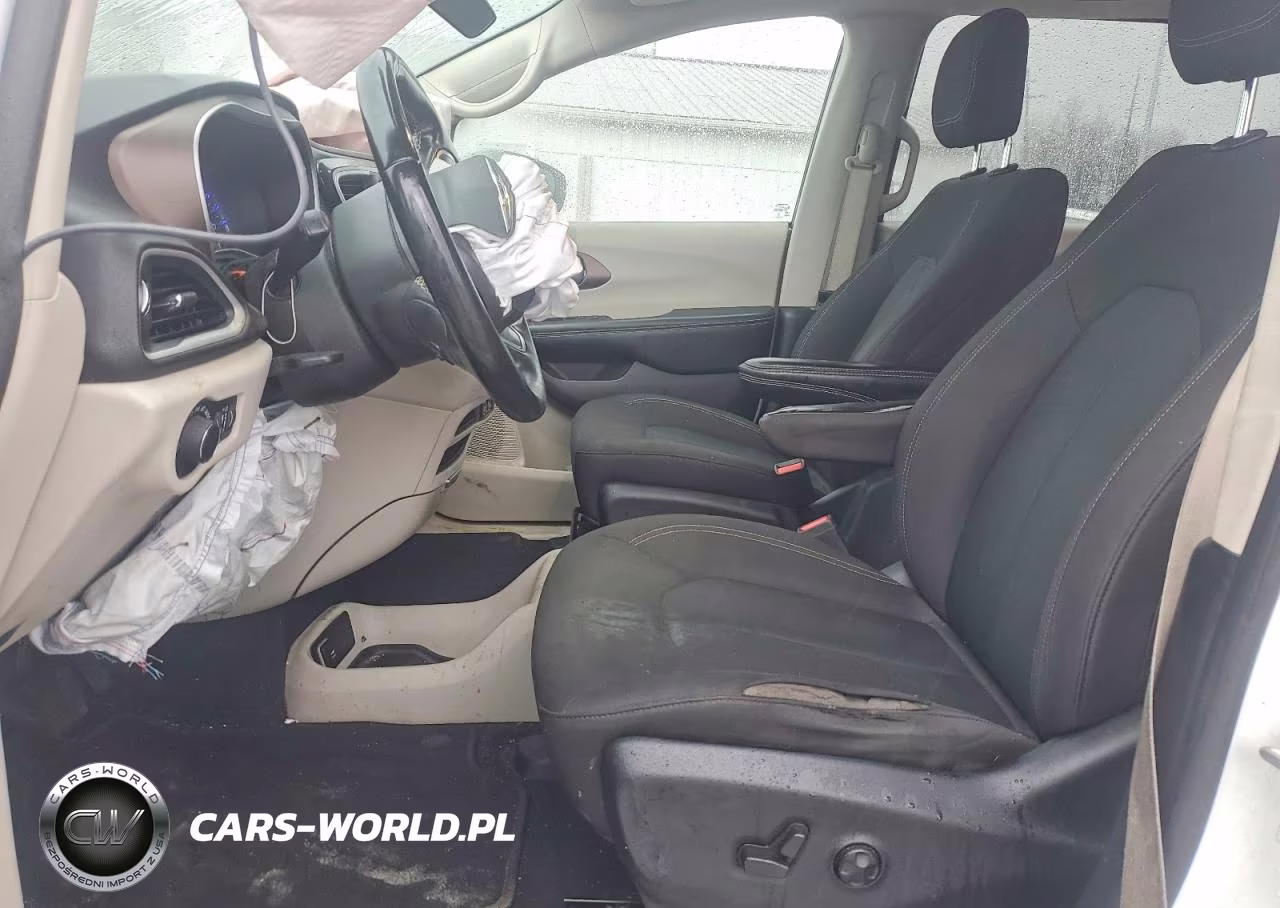 2022 Chrysler Voyager VIN:2C4RC1CG5NR162782 - 7