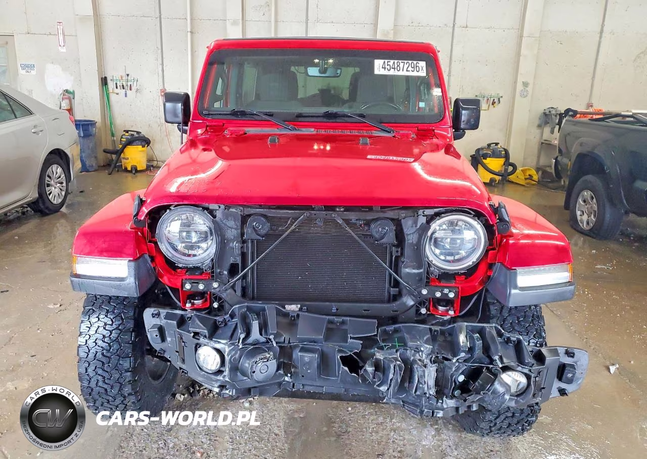 2018 Jeep Wrangler Unlimited Sahara VIN:1C4HJXEGXJW267806 - 5