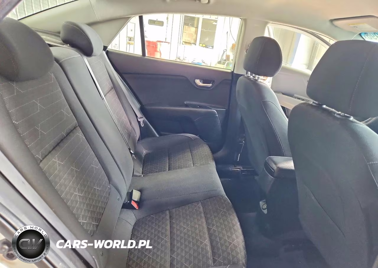 2021 Kia Rio S VIN:3KPA24AD1ME366053 - 10