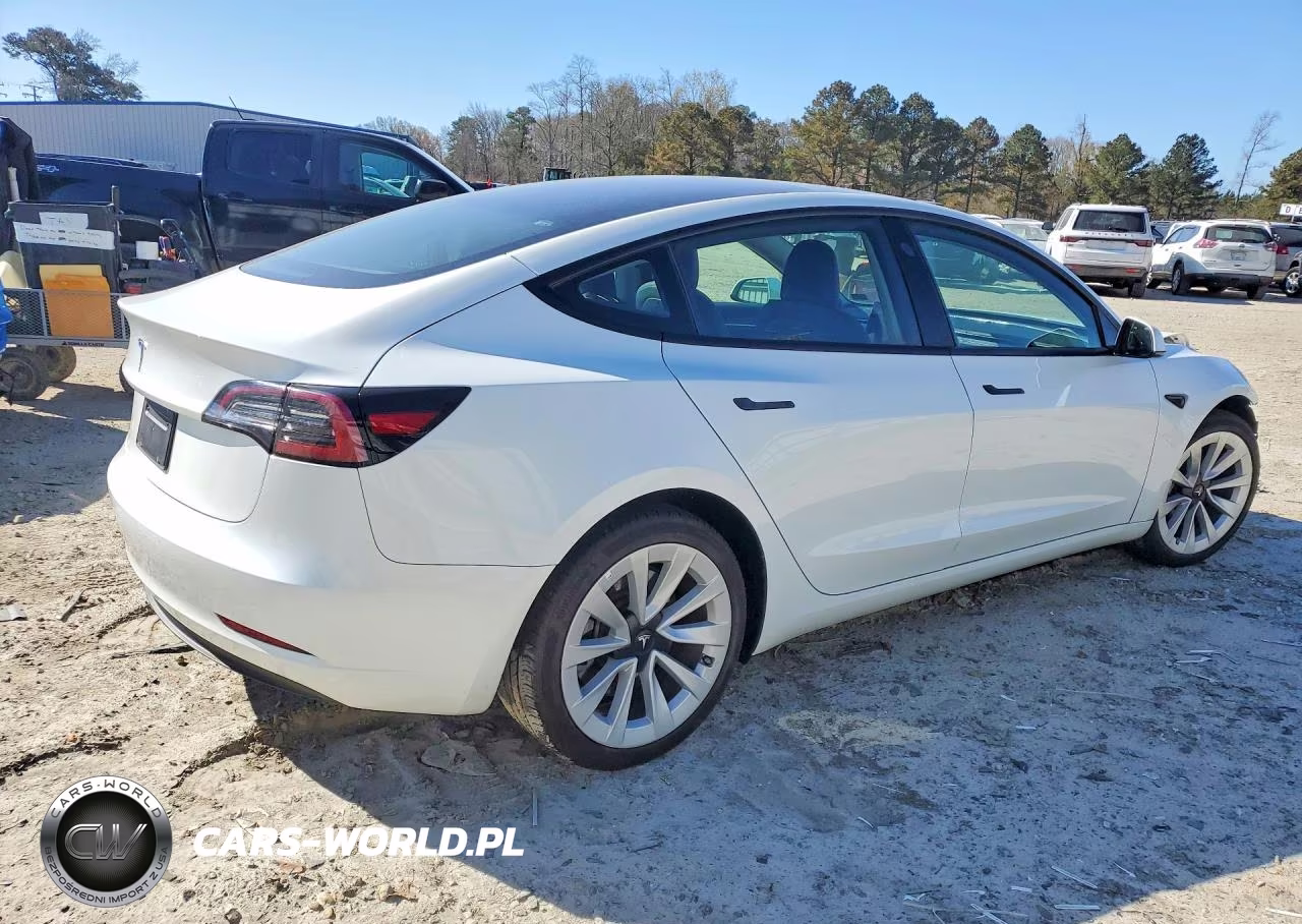 2023 Tesla Model 3 VIN:5YJ3E1EA5PF472972 - 3