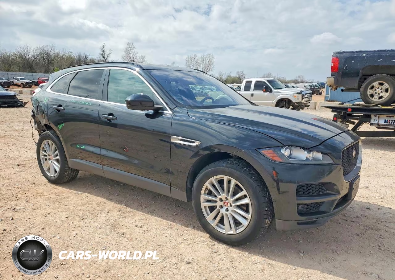 2019 Jaguar F-Pace 35T VIN:SADCK2FX7KA358656 - 4