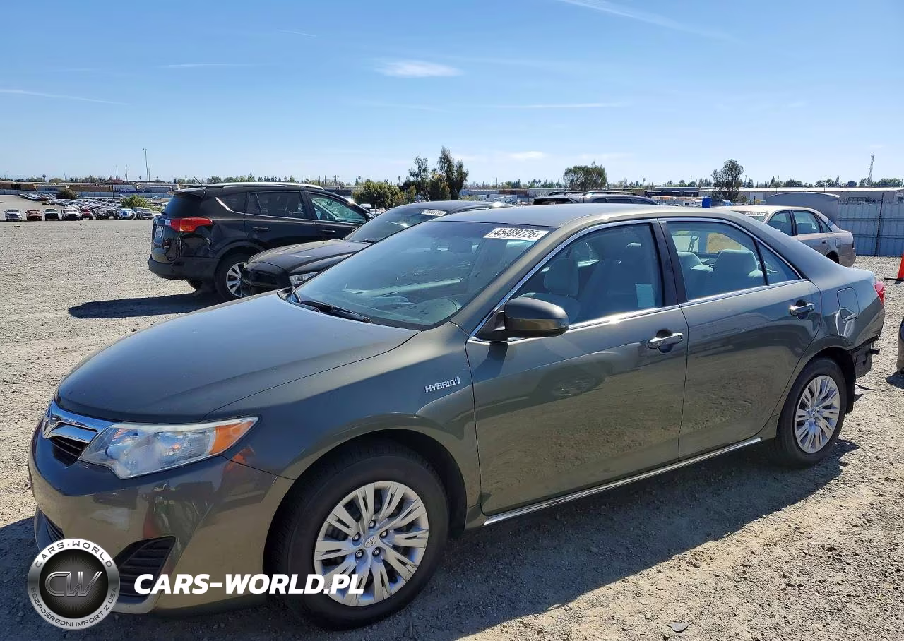 2013 Toyota Camry Hybrid Le