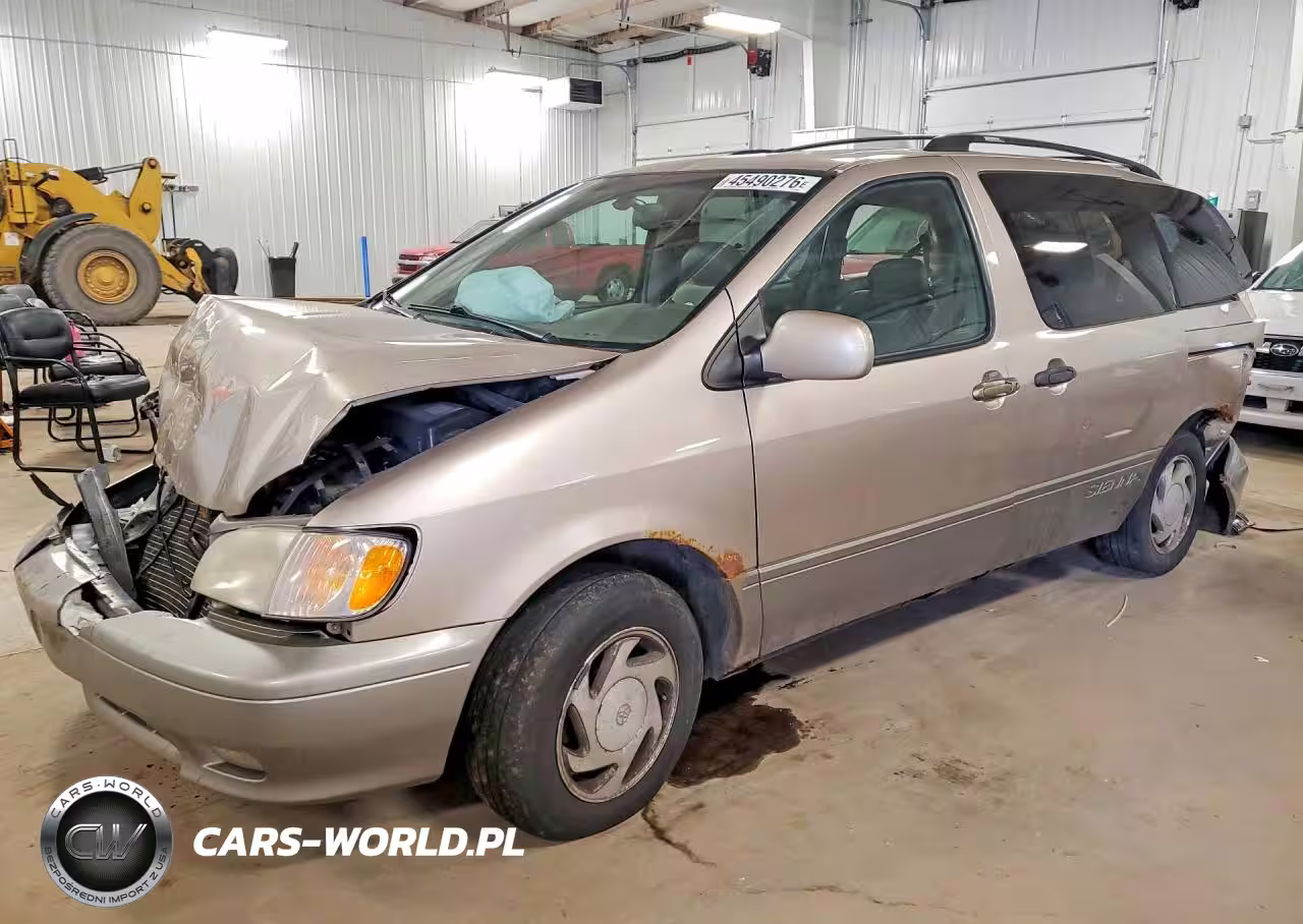 2003 Toyota Sienna