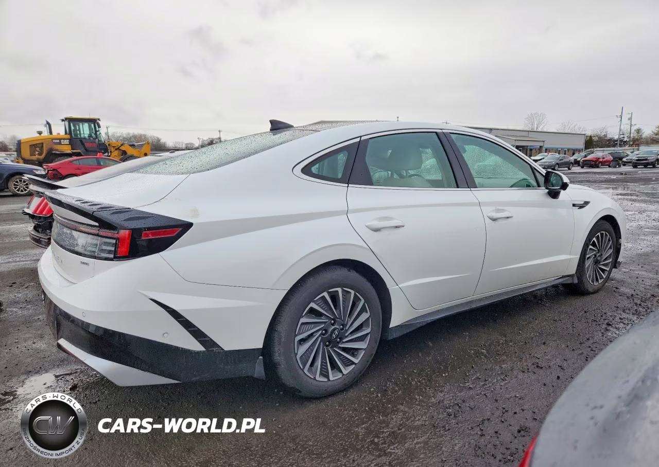 2025 Hyundai Sonata Hybrid Limited VIN:KMHL54JJ6SA122125 - 3