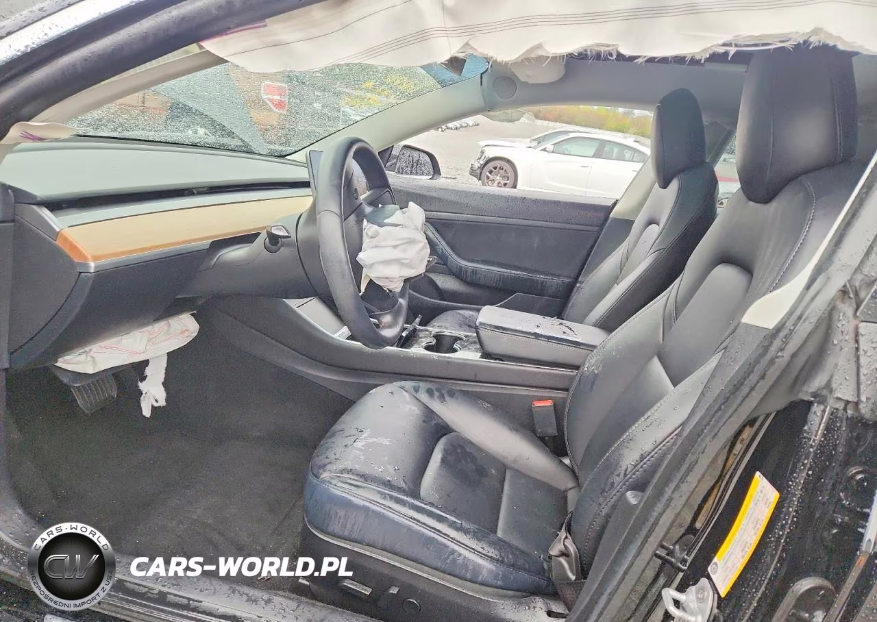 2020 Tesla Model 3 VIN:5YJ3E1EA4LF660795 - 7
