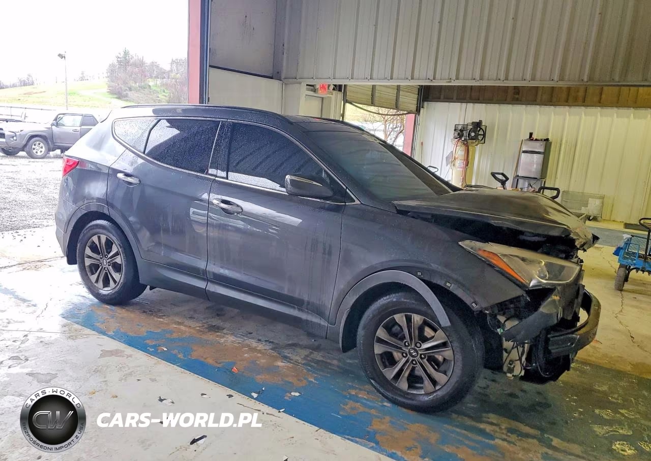2015 Hyundai Santa Fe Sport 2.4L VIN:5XYZU3LB3FG304906 - 4