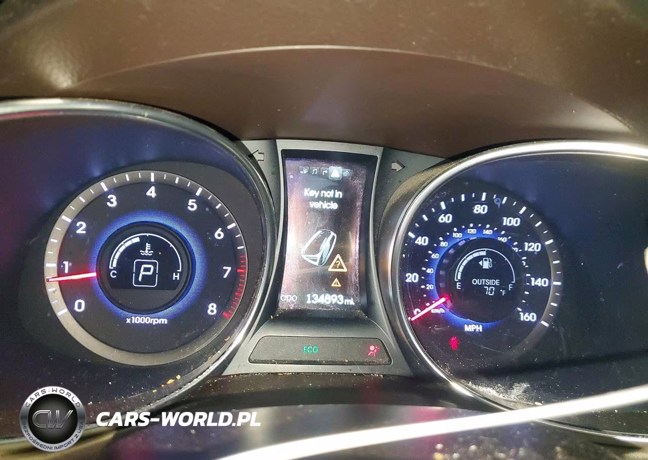 2015 Hyundai Santa Fe Sport 2.4L VIN:5XYZU3LB3FG304906 - 9