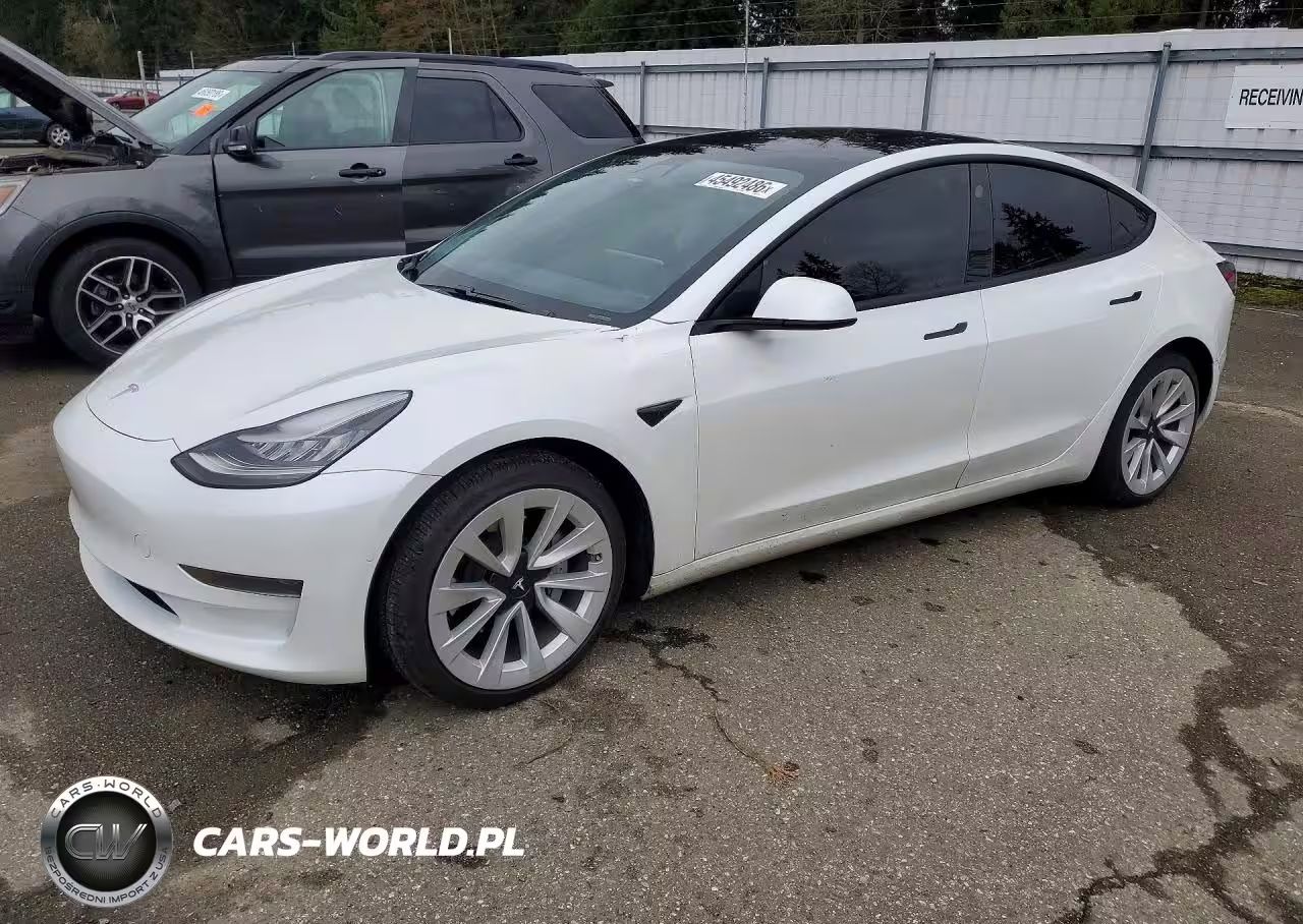 2021 Tesla Model 3