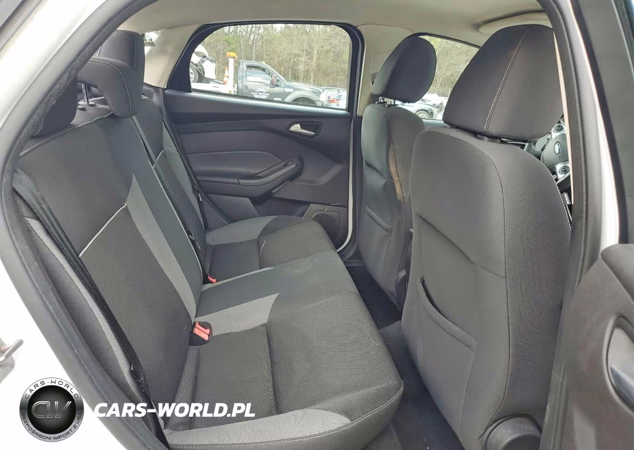 2013 Ford Focus Se VIN:1FADP3F24DL326711 - 10