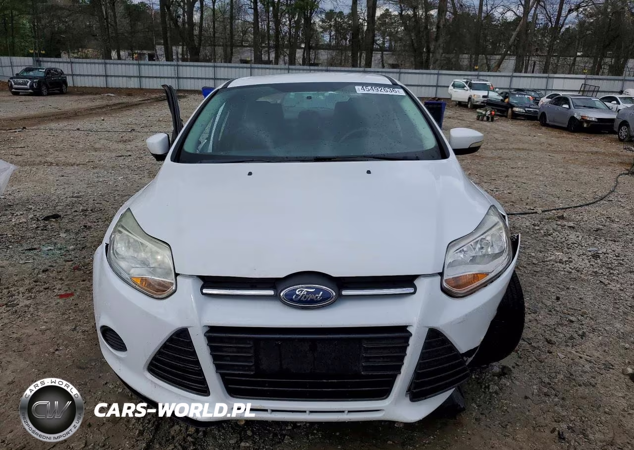 2013 Ford Focus Se VIN:1FADP3F24DL326711 - 5
