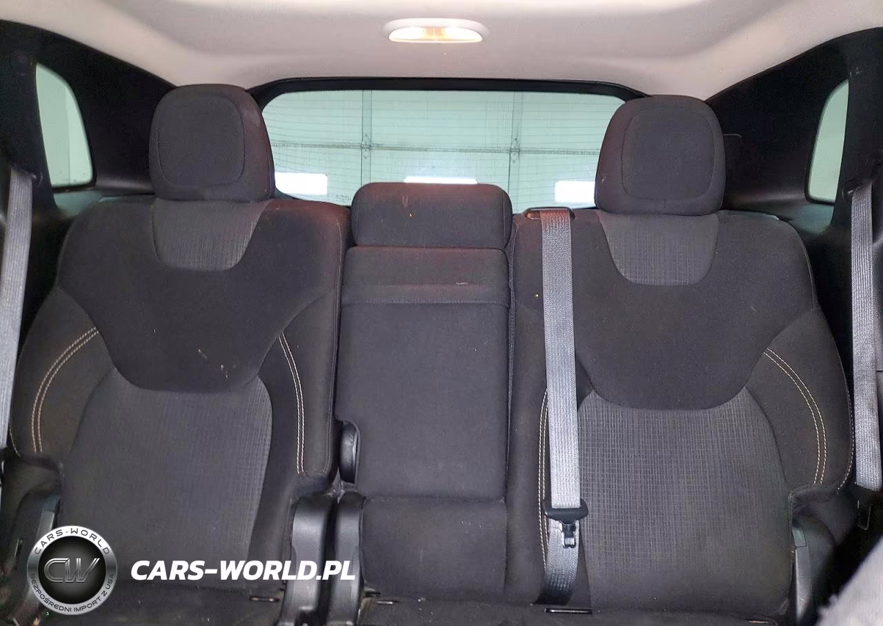 2017 Jeep Cherokee Latitude VIN:1C4PJMCS7HW565595 - 10
