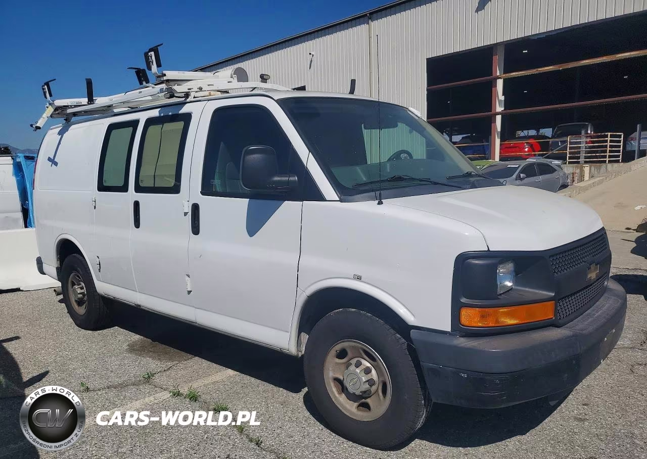 2013 Chevrolet Express 2500 Cargo Utility - Service Van VIN:1GCWGFCB0D1902329 - 4