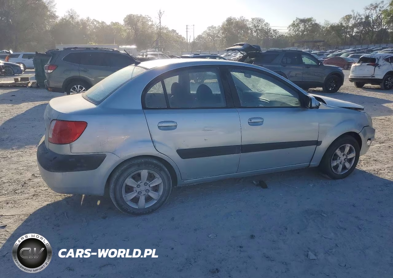 2007 Kia Rio Base VIN:KNADE123776261792 - 3