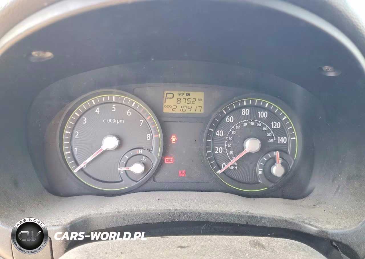 2007 Kia Rio Base VIN:KNADE123776261792 - 9