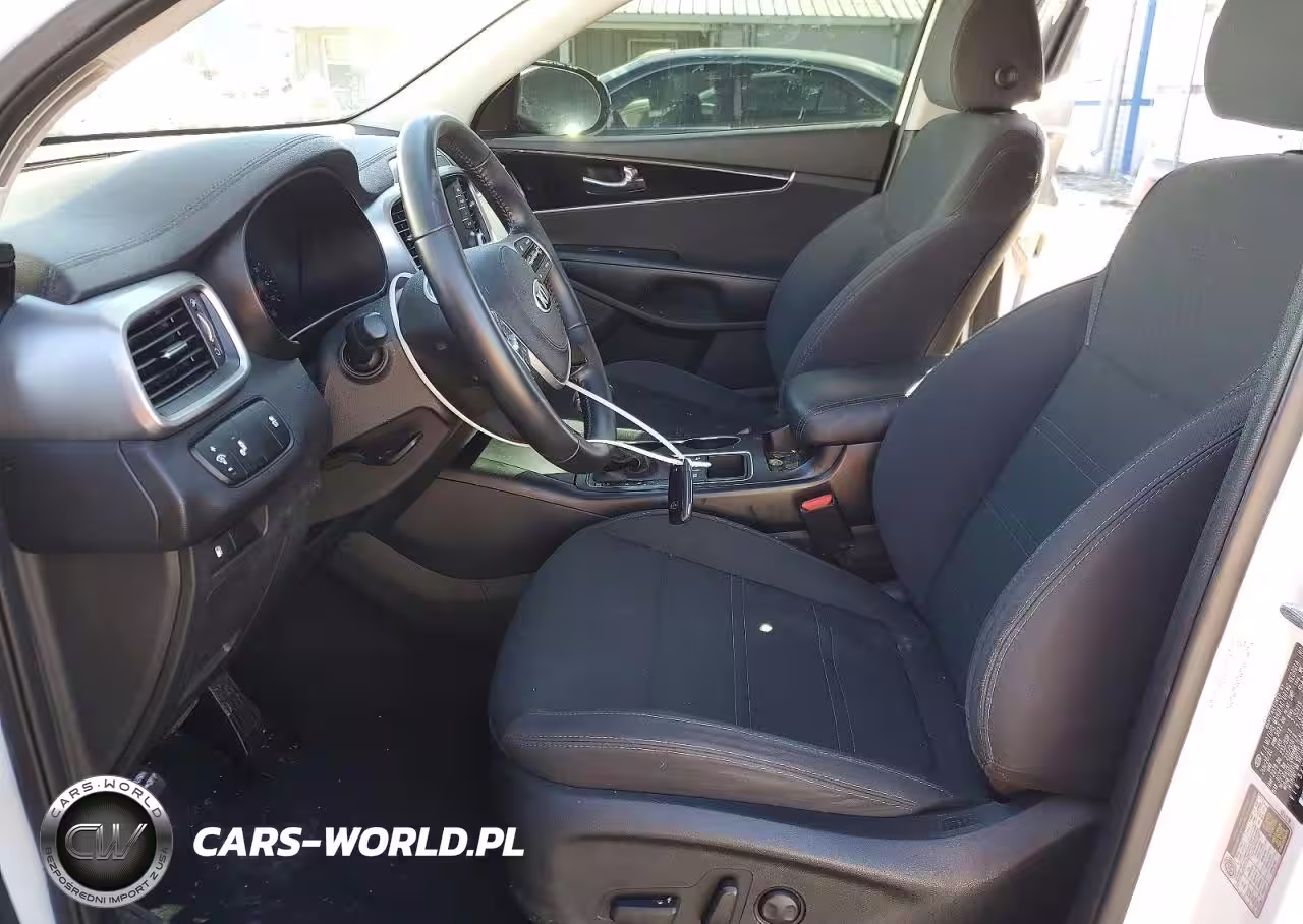 2020 Kia Sorento S V6 VIN:5XYPGDA5XLG697266 - 7