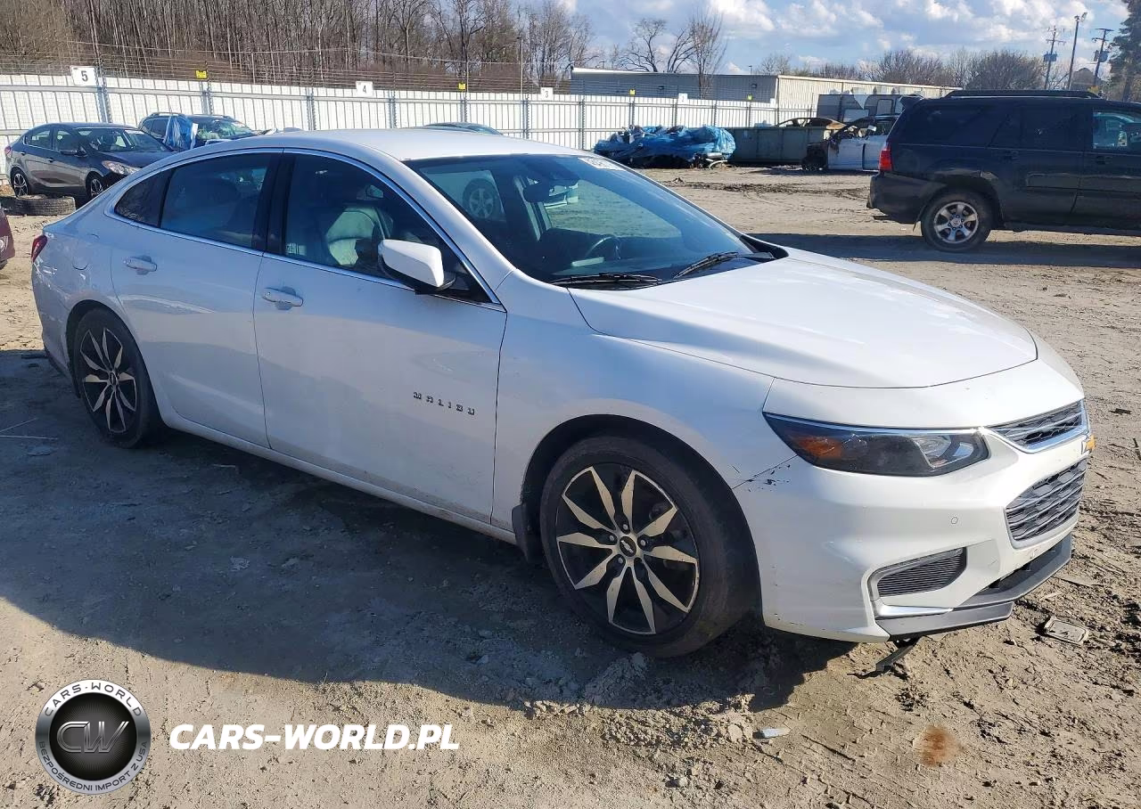 2018 Chevrolet Malibu Lt VIN:1G1ZD5ST1JF293902 - 4