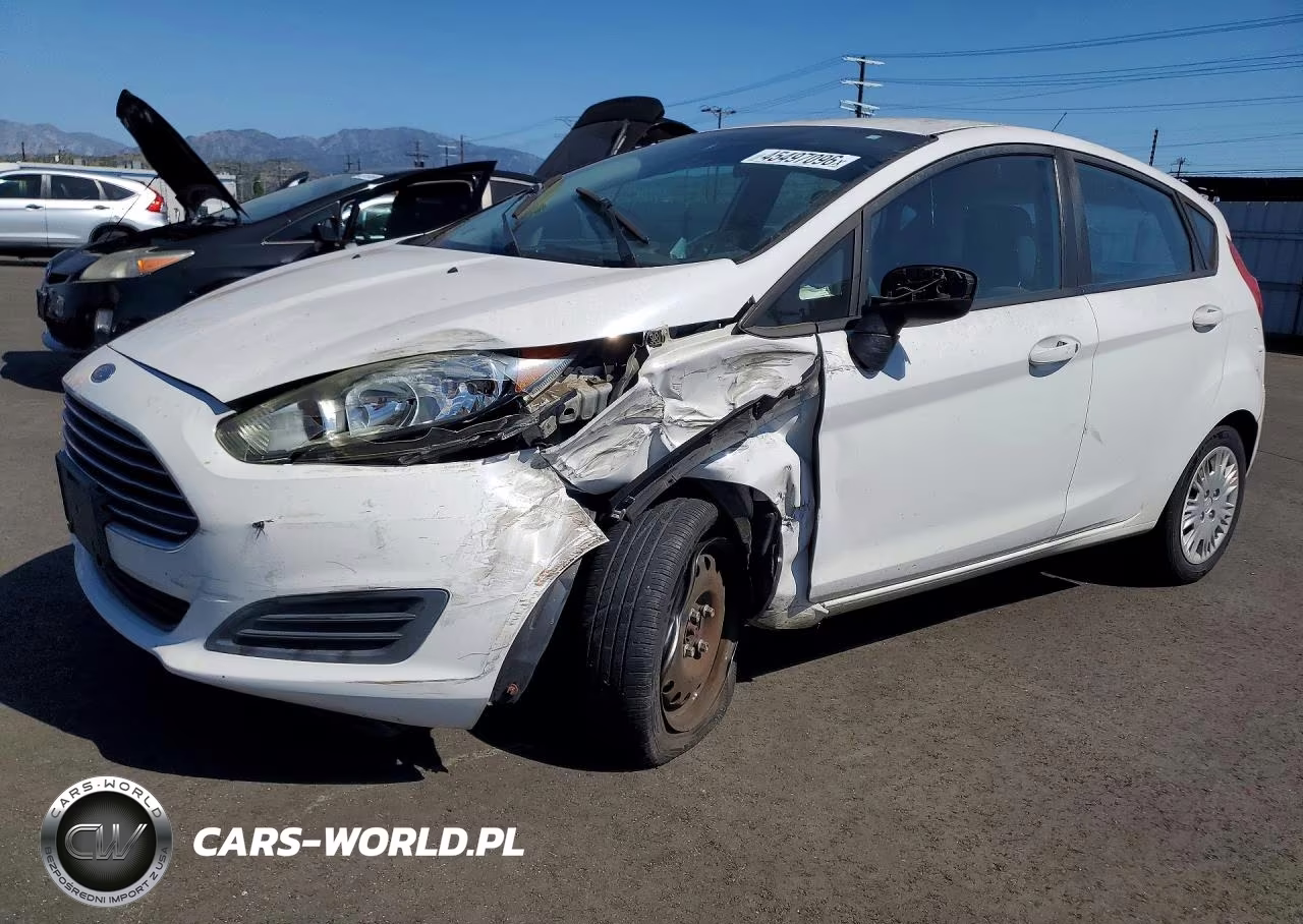 2015 Ford Fiesta S VIN:3FADP4TJ8FM138745 - 1