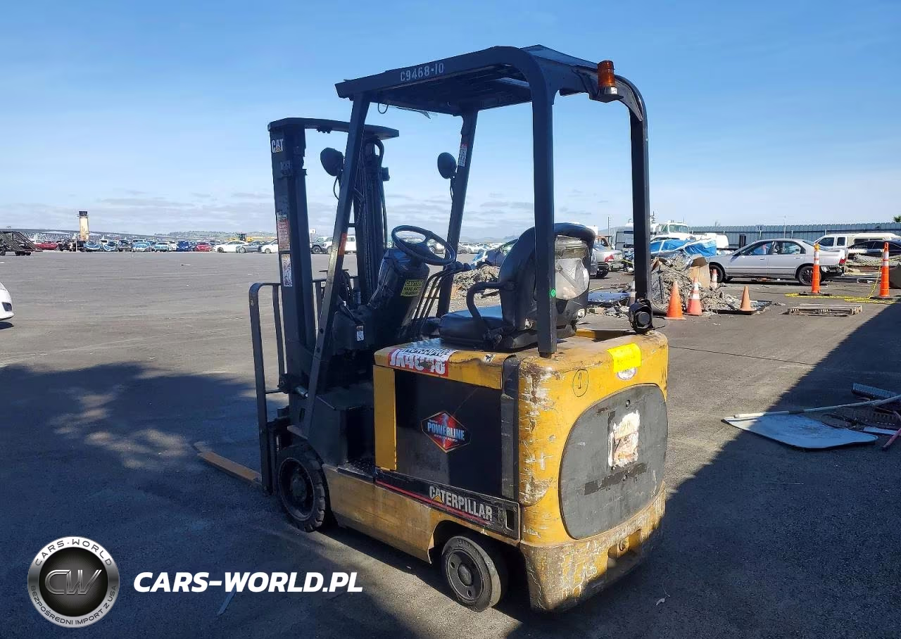 2001 Caterpillar Forklift VIN:A3EC110207 - 3