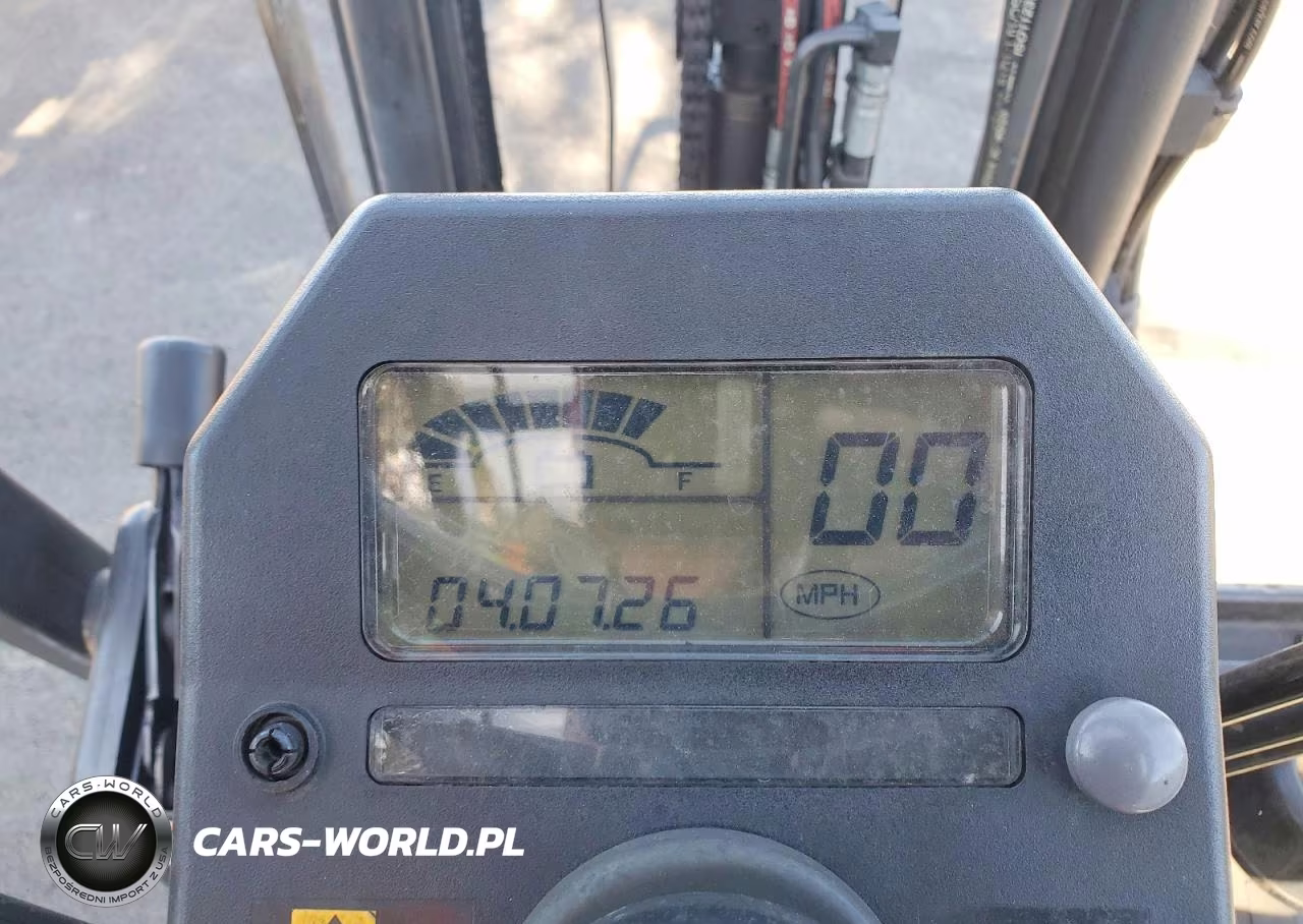 2001 Caterpillar Forklift VIN:A3EC110207 - 8