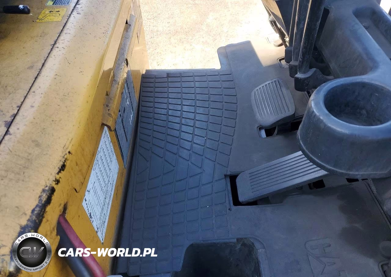2002 Caterpillar Forklift VIN:A3EC110281 - 5