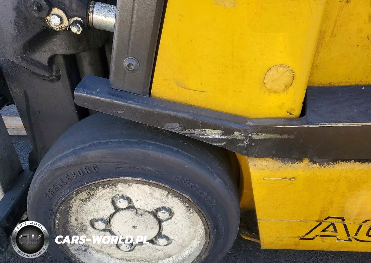 2008 Yale Forklift VIN:C814N02399F - 9