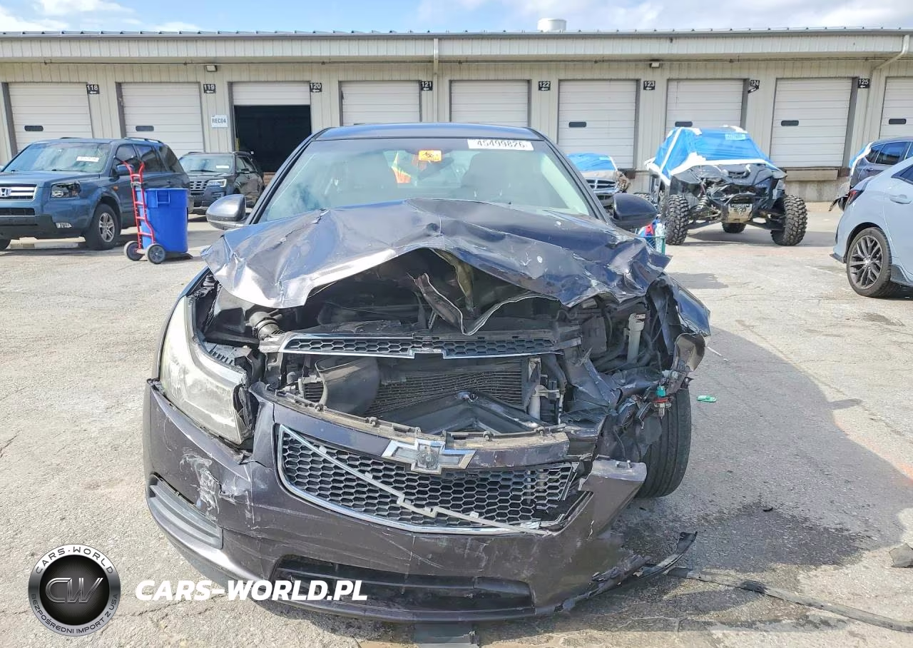 2014 Chevrolet Cruze 4D 2Ls VIN:1G1PC5SB8E7230720 - 5