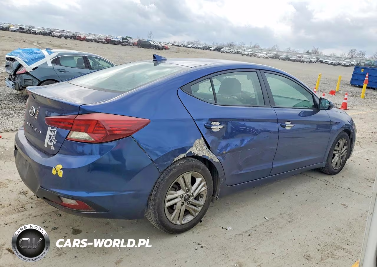 2020 Hyundai Elantra Sel VIN:5NPD84LF8LH546540 - 3
