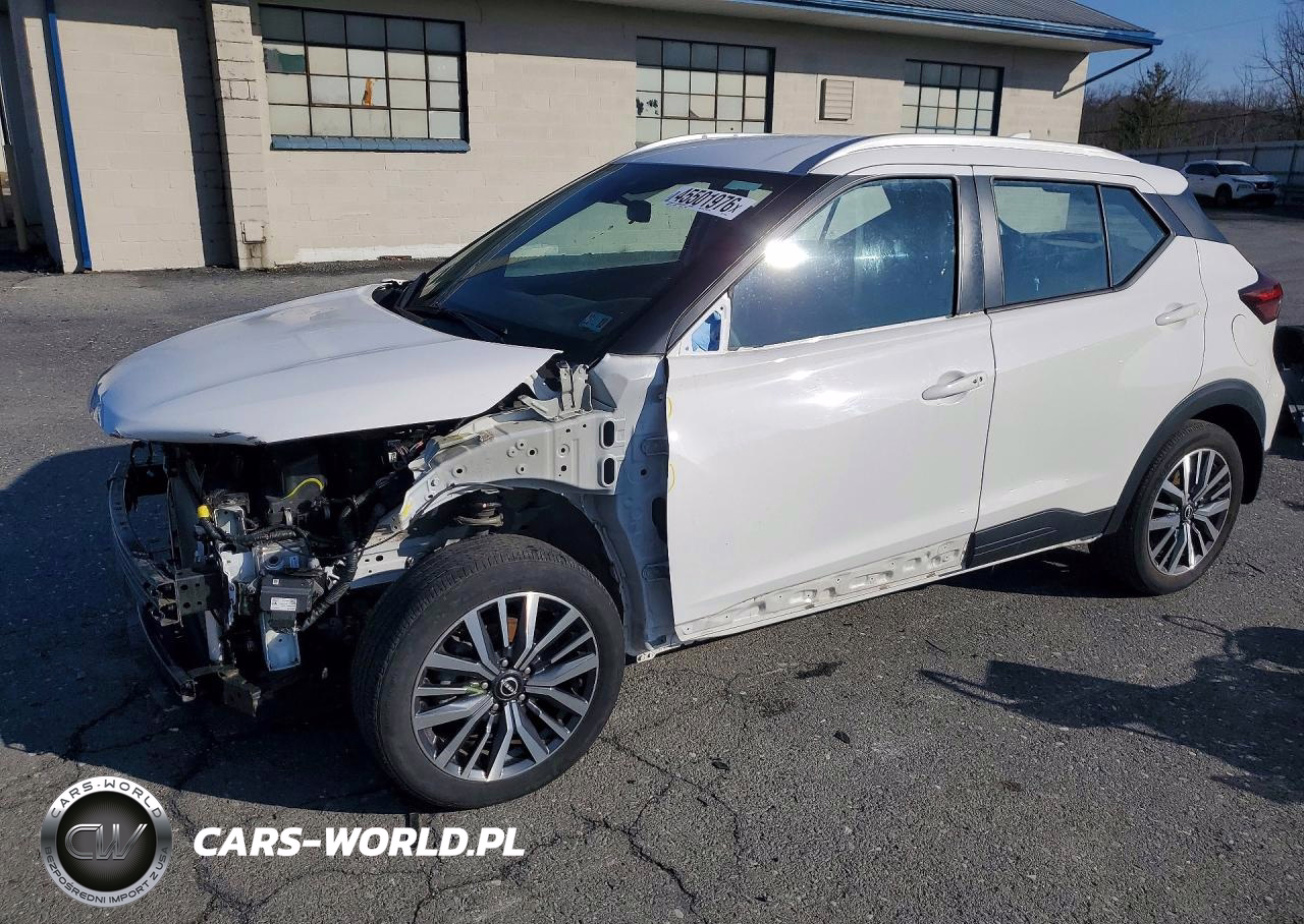 2024 Nissan Kicks Sv