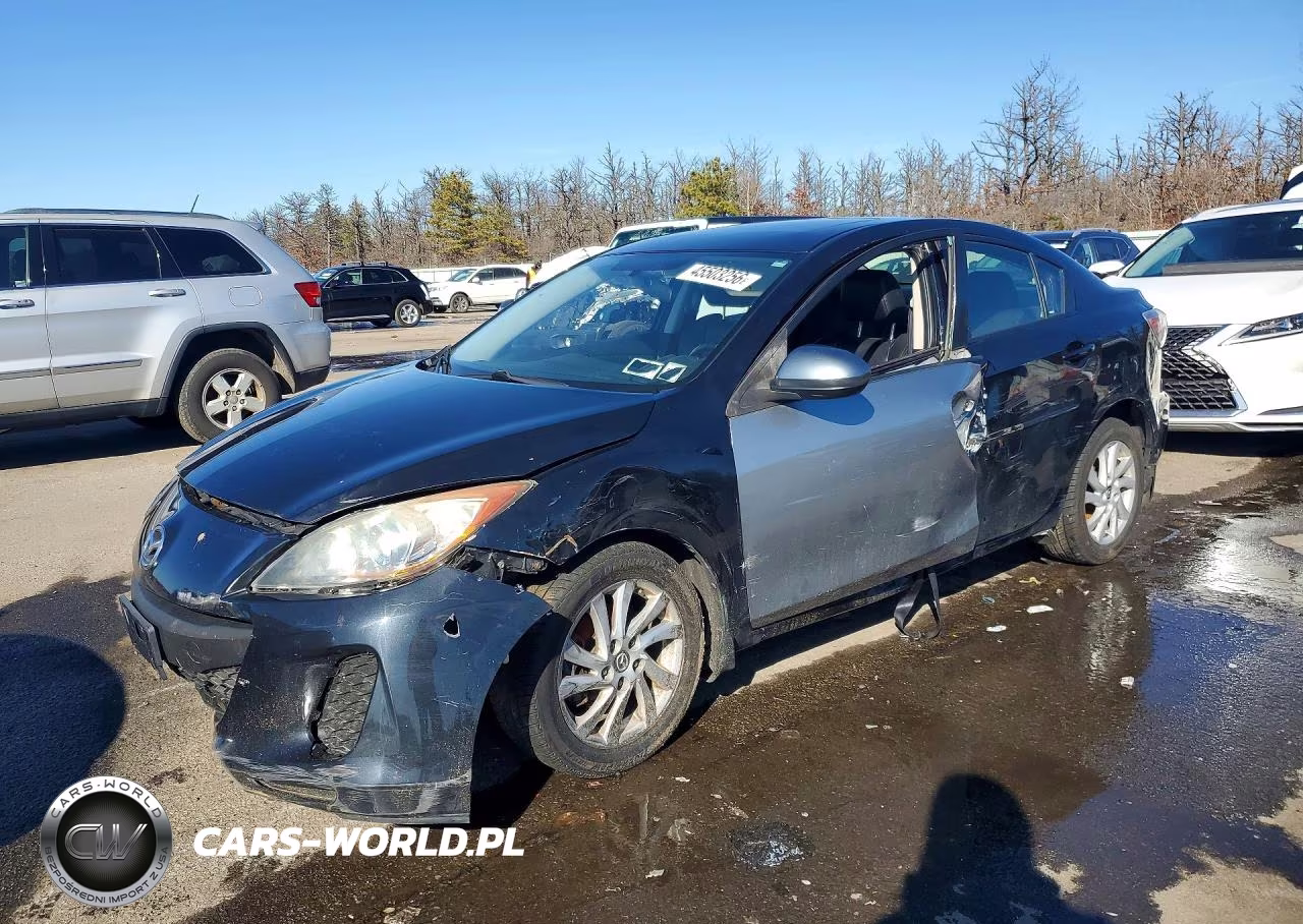 2013 Mazda 3 I