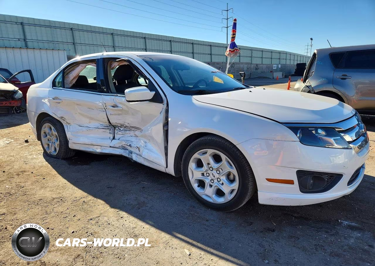2010 Ford Fusion Se VIN:3FAHP0HA5AR288018 - 4