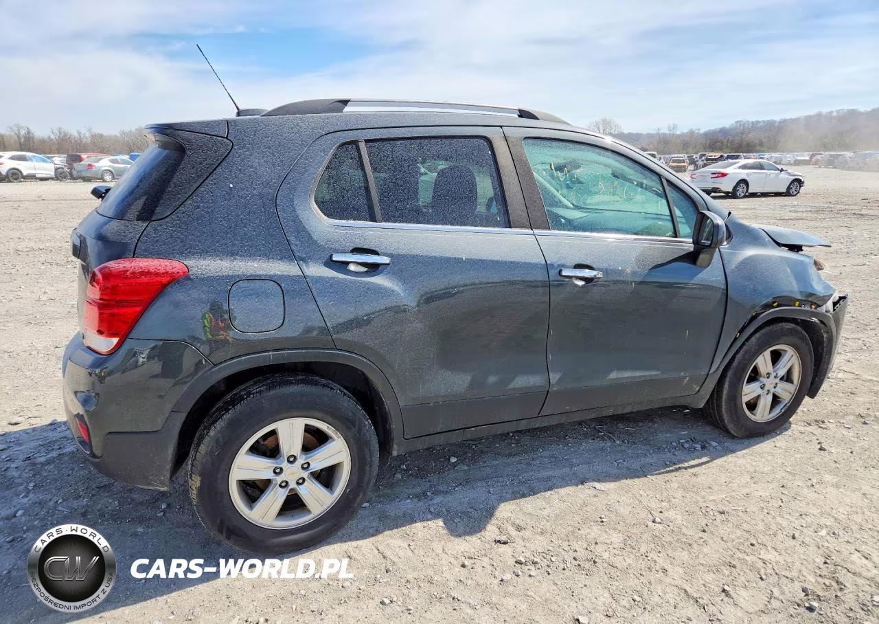 2018 Chevrolet Trax 1Lt VIN:KL7CJPSB1JB671875 - 3