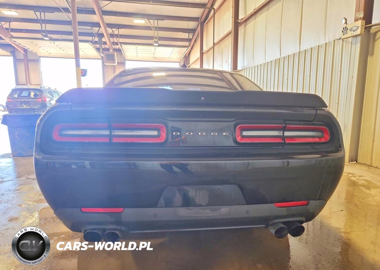 2018 Dodge Challenger Gt VIN:2C3CDZGG7JH306123 - 6
