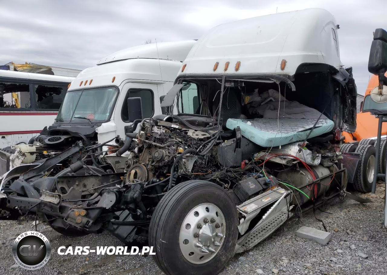2015 Freightliner Cascadia 125 VIN:1FUJGLD56FLGC3807 - 2