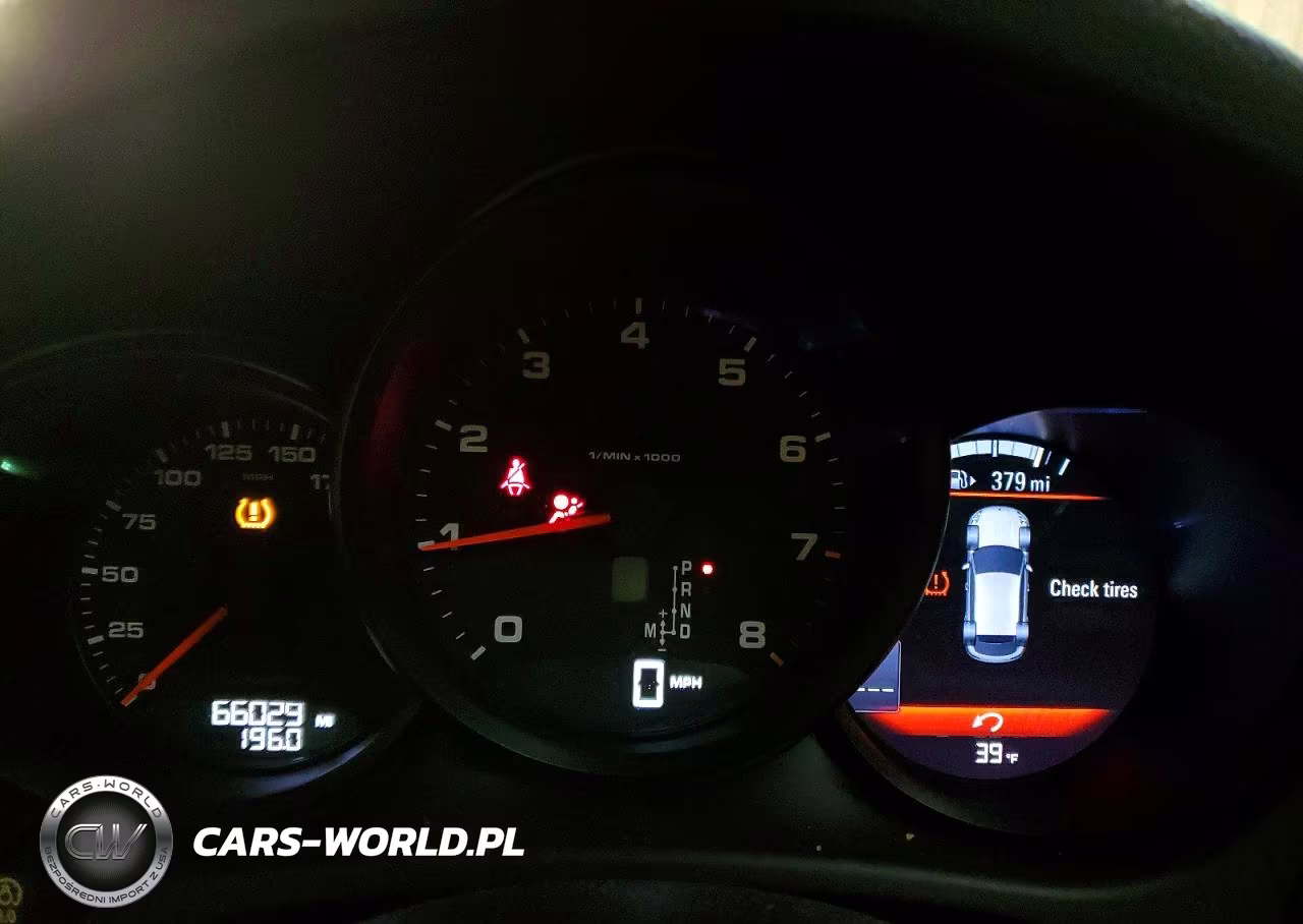 2018 Porsche Macan VIN:WP1AA2A58JLB13278 - 9