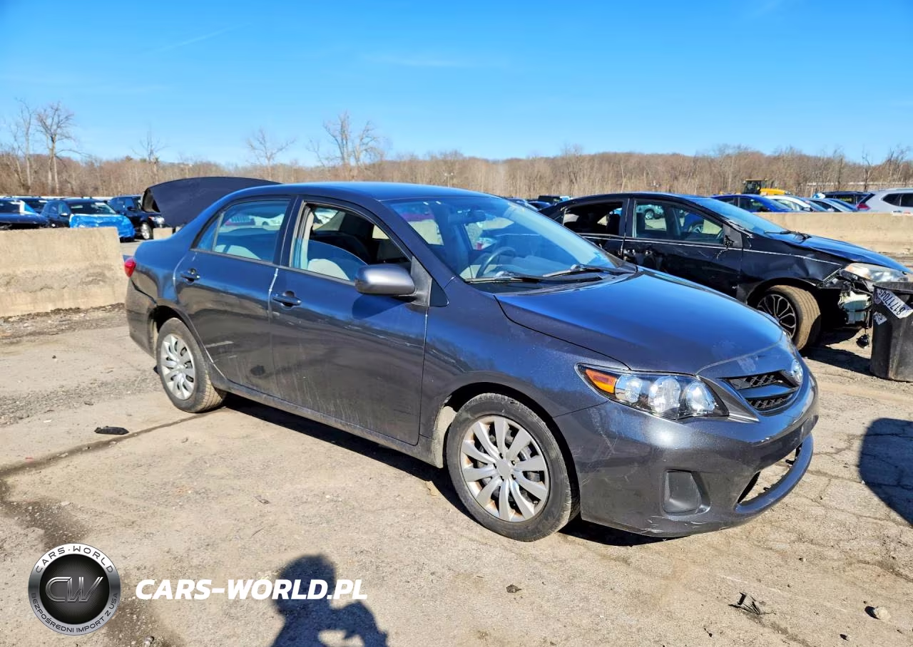 2012 Toyota Corolla Le VIN:5YFBU4EE4CP068594 - 4