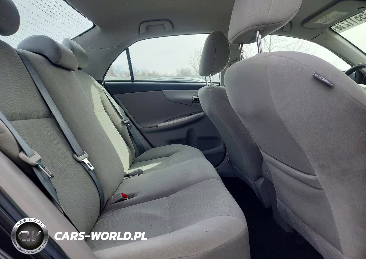 2011 Toyota Corolla Le VIN:2T1BU4EE2BC678282 - 10