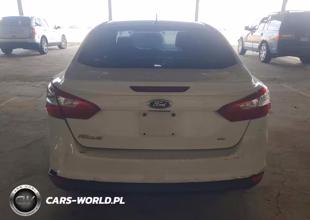 2012 Ford Focus S VIN:1FAHP3F22CL379360 - 6
