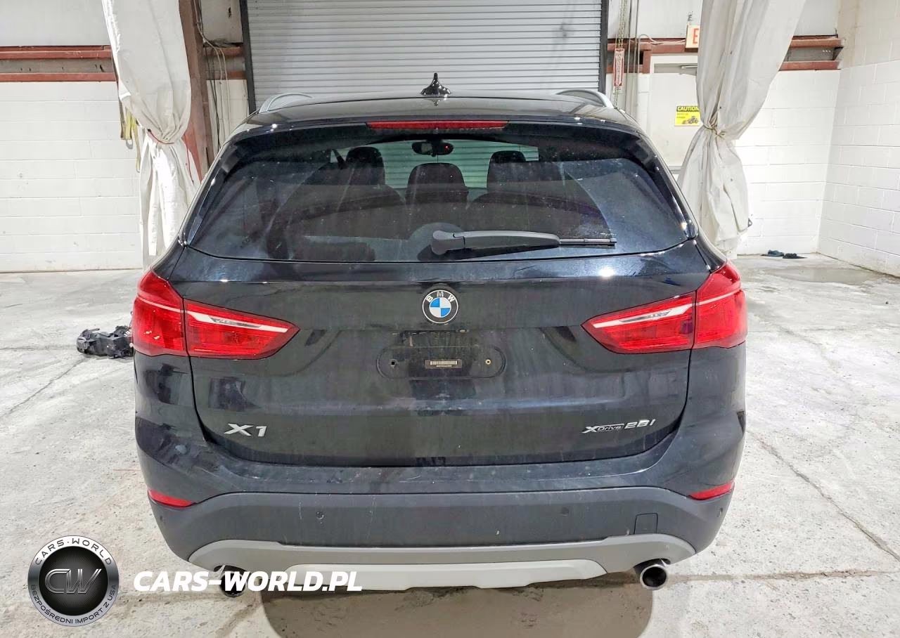 2018 BMW X1 xDrive28I VIN:WBXHT3C36J5L29584 - 6