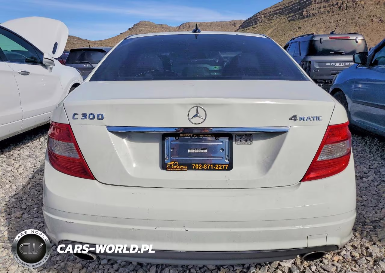 2011 Mercedes-Benz C 300 4Matic VIN:WDDGF8BB2BR161464 - 6