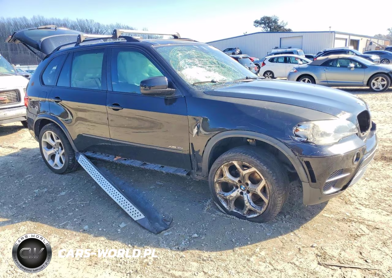 2013 BMW X5 xDrive35I VIN:5UXZV4C57D0E11572 - 4