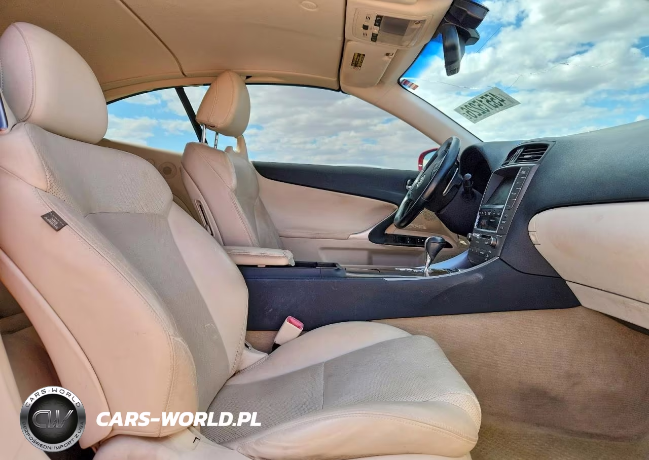 2010 Lexus Is 250C Base VIN:JTHFF2C21A2507379 - 10