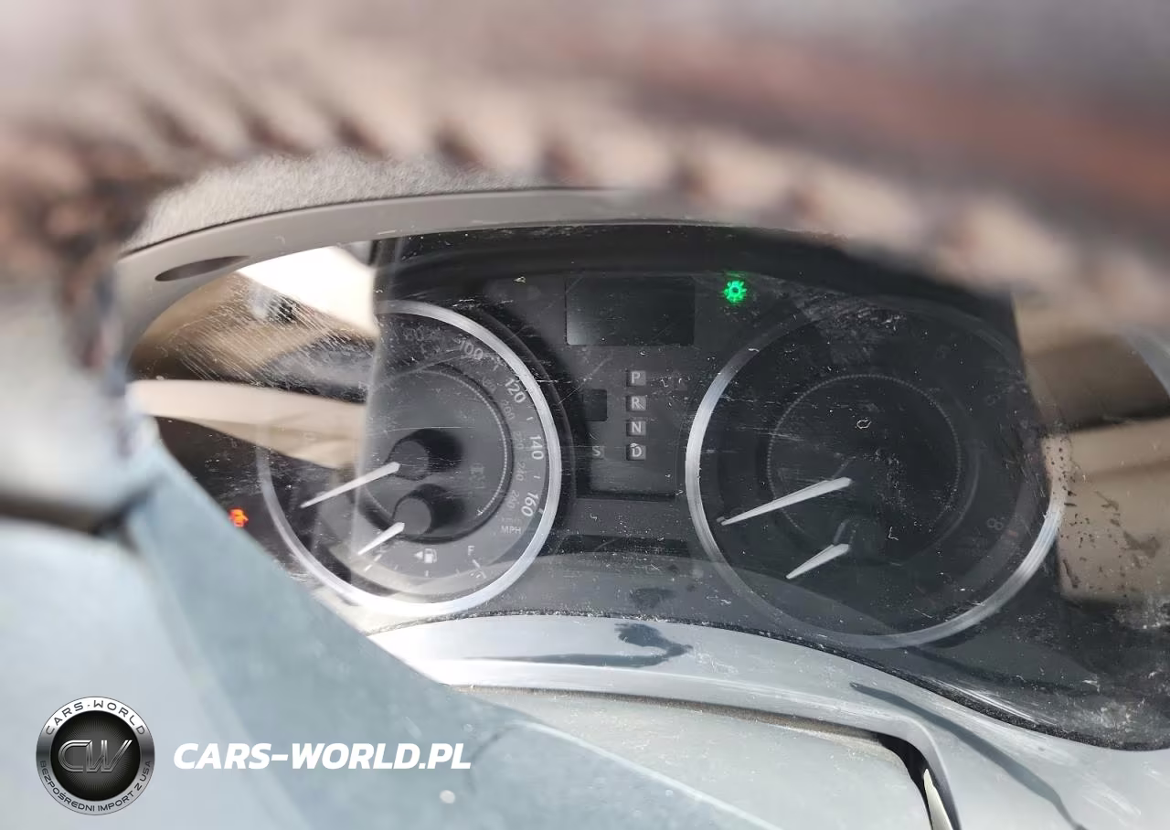 2010 Lexus Is 250C Base VIN:JTHFF2C21A2507379 - 9